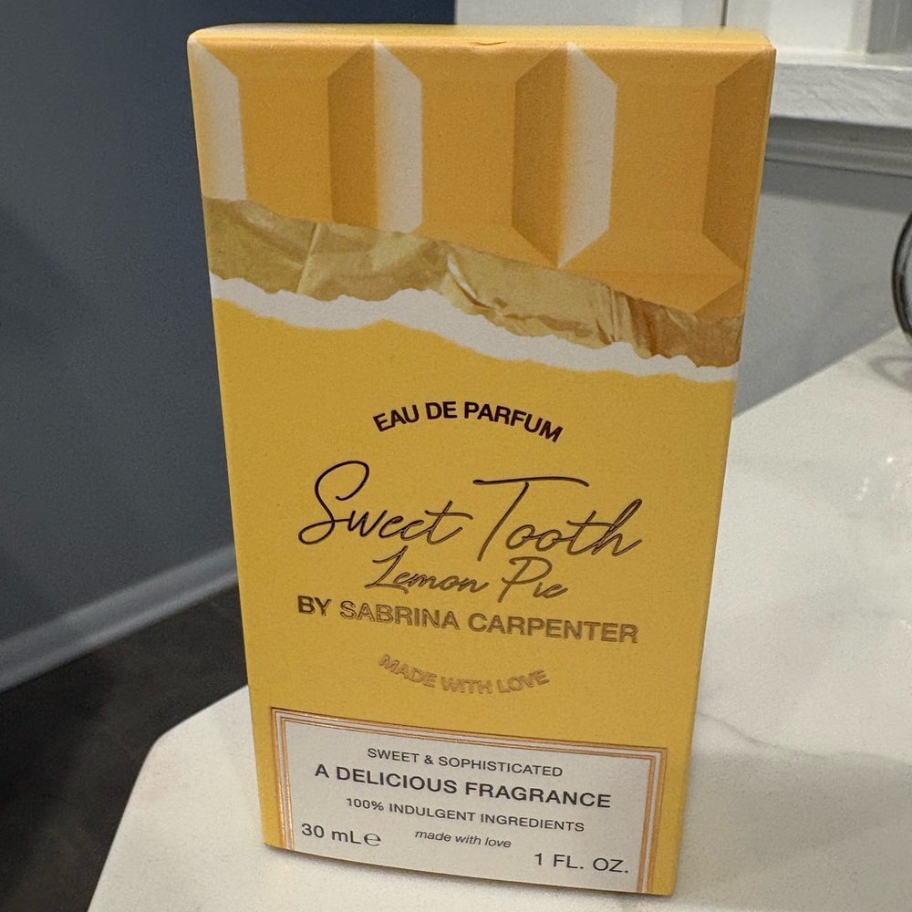 Sweet Tooth Lemon Pie Eau de Parfum by Sabrina Carpenter - 1oz
